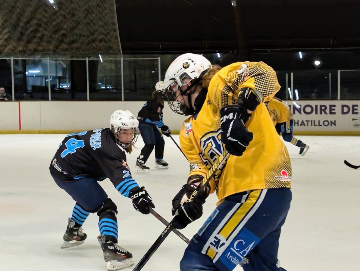 𝗘𝗩𝗥𝗬 𝗩𝗜𝗥𝗬 𝘃𝘀 𝗔𝗠𝗔𝗭𝗢𝗡𝗘𝗦 : 𝗡𝗢𝗦 𝗚𝗜𝗥𝗟𝗦 𝗦𝗘 𝗦𝗢𝗡𝗧 𝗕𝗜𝗘𝗡 𝗕𝗔𝗧𝗧𝗨𝗘𝗦 𝗙𝗔𝗖𝗘 𝗔𝗨𝗫 𝗖𝗛𝗔𝗠𝗣𝗜𝗢𝗡𝗡𝗘𝗦 𝗘𝗡 𝗧𝗜𝗧𝗥𝗘 !