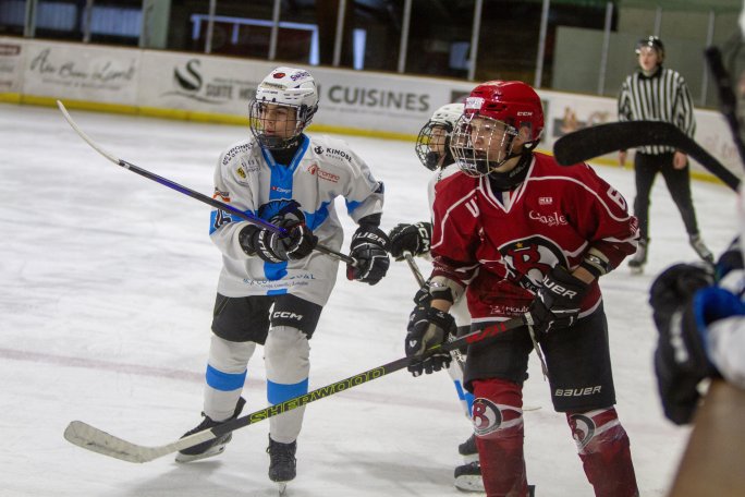 𝗨𝟭𝟯 : 𝗡𝗢𝗦 𝗦𝗣𝗔𝗥𝗧𝗜𝗔𝗧𝗘𝗦 𝗧𝗥𝗘́𝗕𝗨𝗖𝗛𝗘𝗡𝗧 𝗖𝗛𝗘𝗭 𝗟𝗘𝗦 𝗗𝗜𝗔𝗕𝗟𝗘𝗦 𝗥𝗢𝗨𝗚𝗘𝗦 𝗗𝗘 𝗕𝗥𝗜𝗔𝗡𝗖̧𝗢𝗡