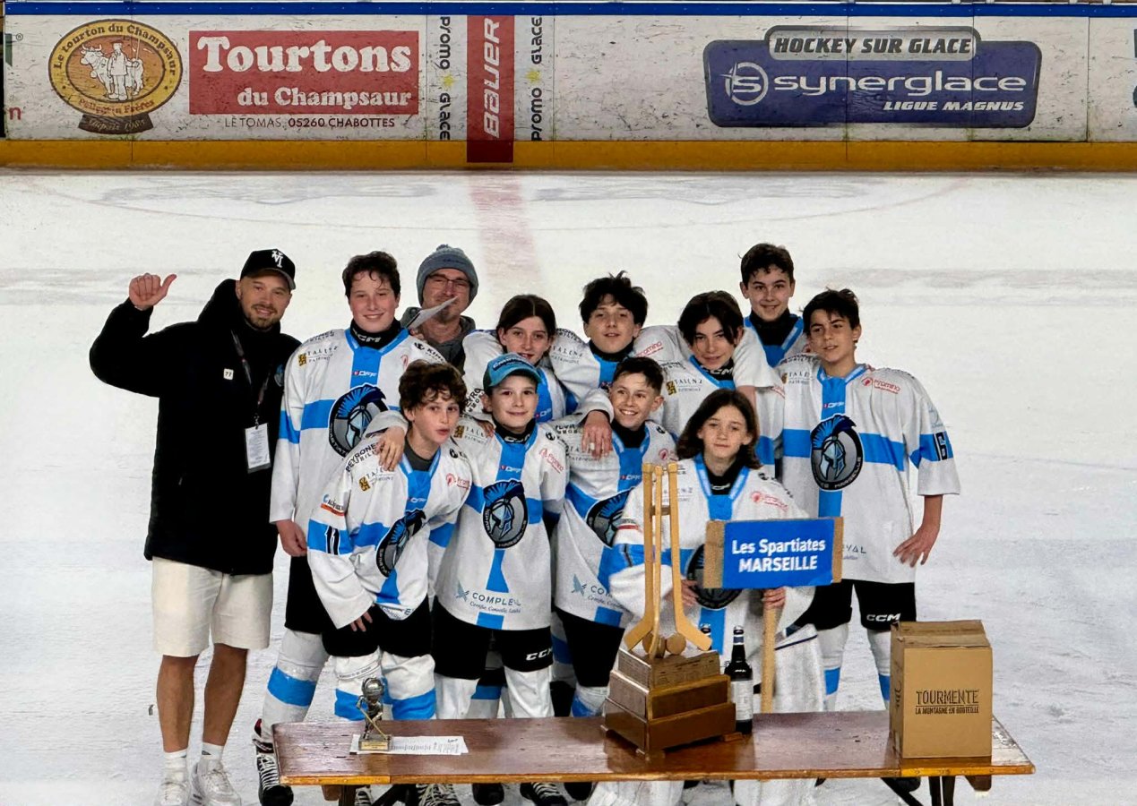 𝗨𝟭𝟯 : 𝗗𝗘𝗦 𝗦𝗣𝗔𝗥𝗧𝗜𝗔𝗧𝗘𝗦 𝗩𝗘𝗥𝗦𝗜𝗢𝗡 𝗫𝗫𝗟 𝗔𝗨 𝗧𝗥𝗢𝗣𝗛𝗘́𝗘 𝗗𝗘𝗦 𝗣𝗘𝗧𝗜𝗧𝗦 𝗖𝗛𝗔𝗠𝗣𝗜𝗢𝗡𝗦 !