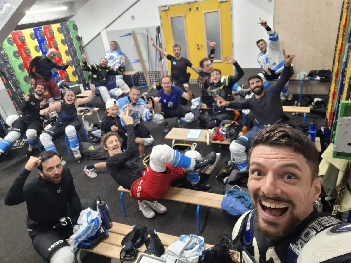 𝗦𝗔𝗥𝗗𝗜𝗡𝗘𝗦 𝗙𝗘𝗟𝗘𝗘𝗦 : 🏒 𝗥𝗘𝗧𝗢𝗨𝗥 𝗦𝗨𝗥 𝗡𝗢𝗧𝗥𝗘 𝗣𝗥𝗘𝗠𝗜𝗘𝗥 𝗠𝗔𝗧𝗖𝗛 𝗗𝗘 𝗟𝗔 𝗦𝗔𝗜𝗦𝗢𝗡 ! 🐟